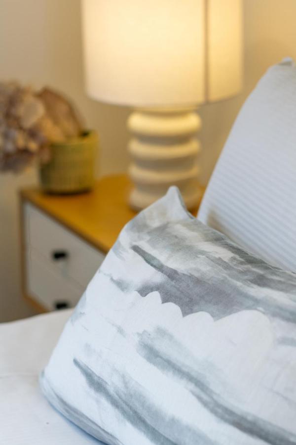 Cashel Street Hideaway 2 Bed 2 Bath Apartman Christchurch Kültér fotó